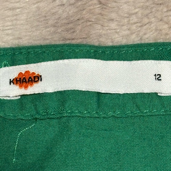 Khaadi Green Embroidered Tunic / Kurti – White Floral & Paisley - Picture 5 of 5